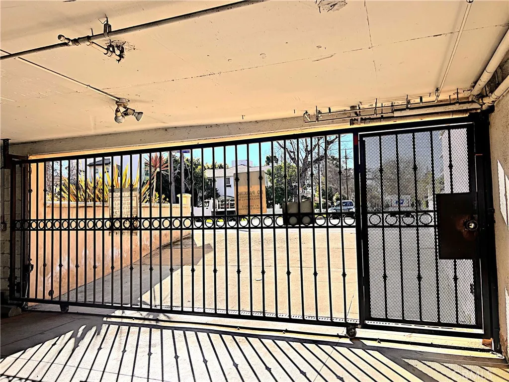 Additional image 33 of 4466 Coldwater Canyon Ave Unit 101, Studio City, CA 91604