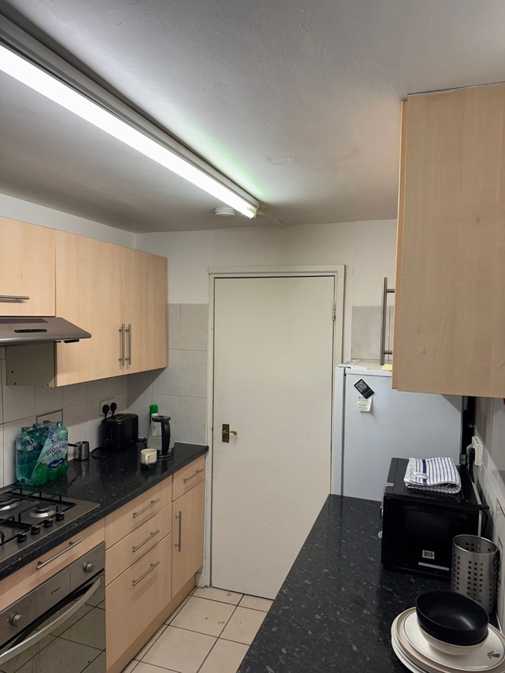 Additional image 9 of Room in a Shared Flat, Copenhagen Street, N1, N1 7GU