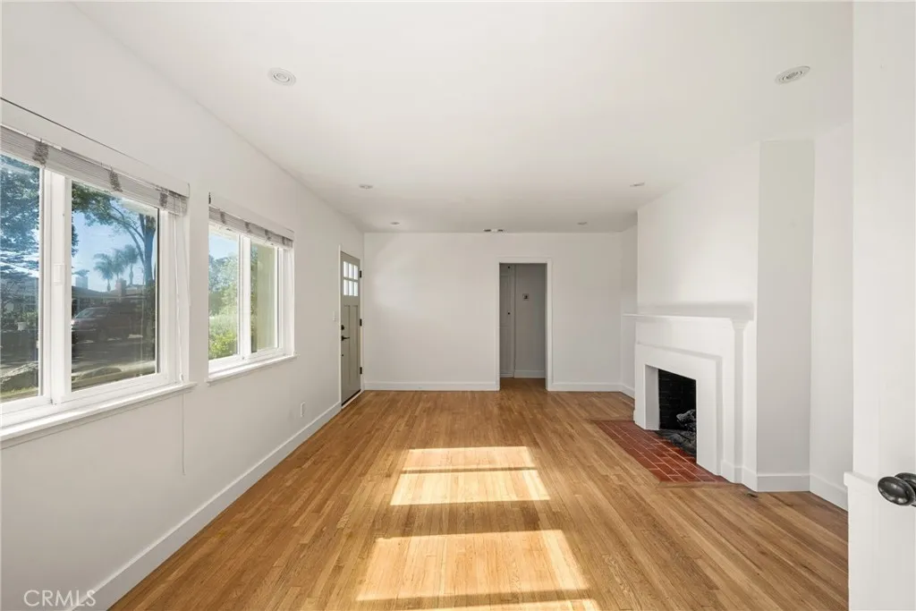 Additional image 59 of 2663 Riverside Dr, Costa Mesa, CA 92627