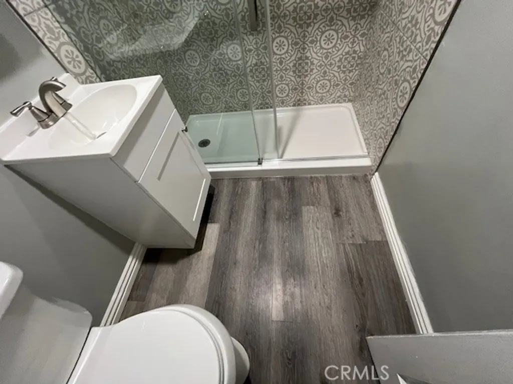 Additional image 14 of 5139 E Carson Street, Long Beach, CA 90808