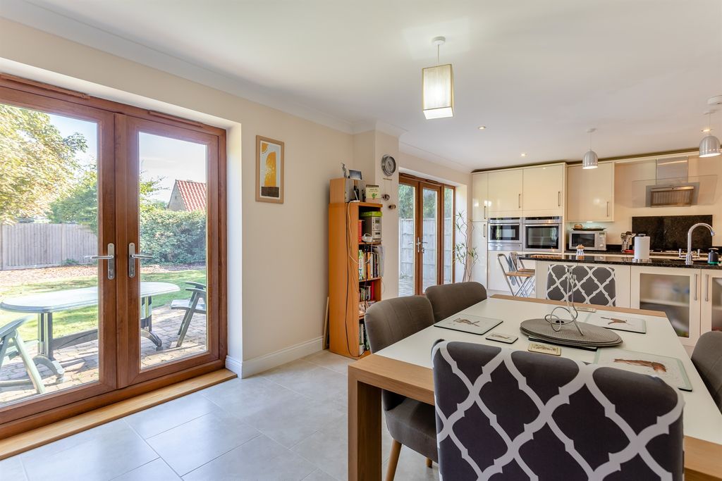 Additional image 7 of 4 bed detached house for saleGrove Lane, Longthorpe, Peterborough PE3