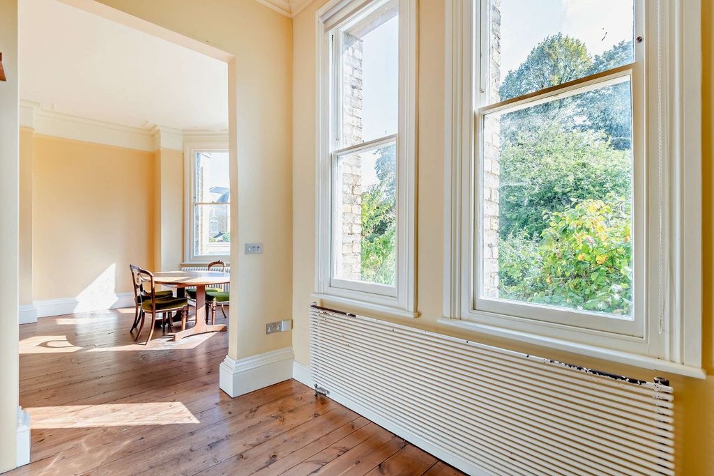 Additional image 5 of 2 bed flat for saleNorham Road, Oxford OX2