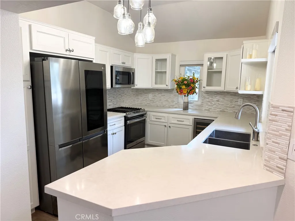 Additional image 8 of 24 Corsica Dr, Newport Beach, CA 92660