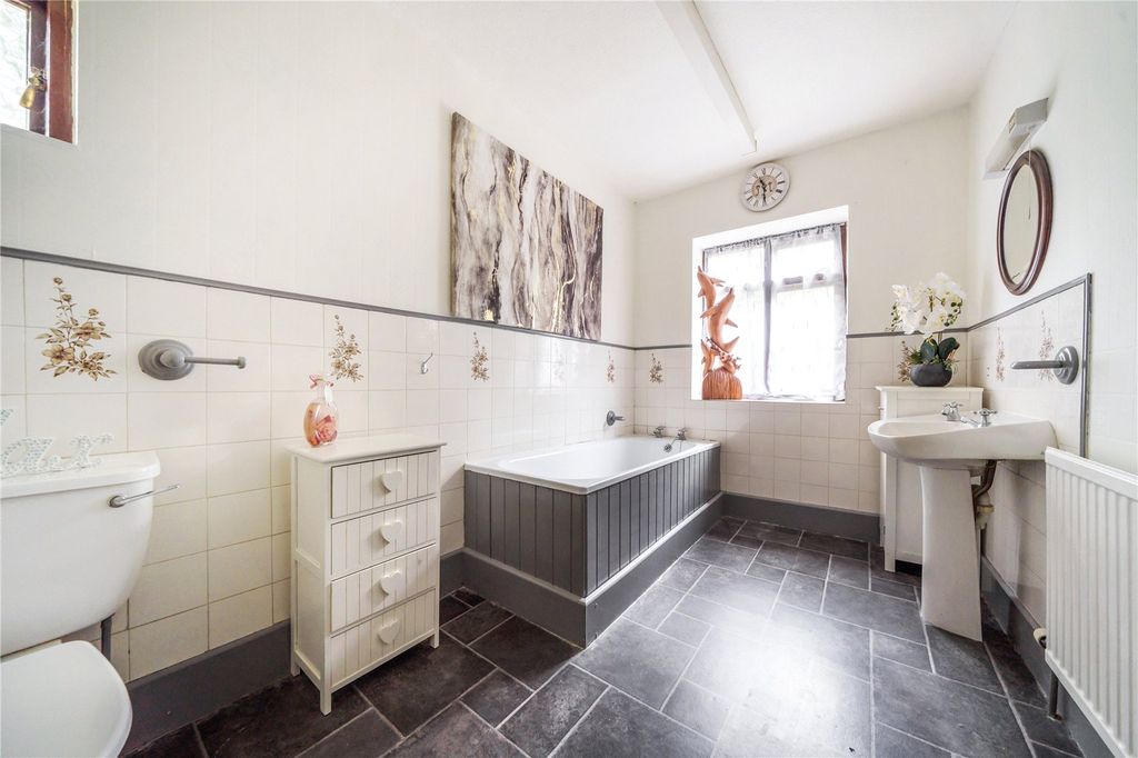 Additional image 15 of 6 bed detached house for saleGolf Links Road, Builth Wells, Powys LD2