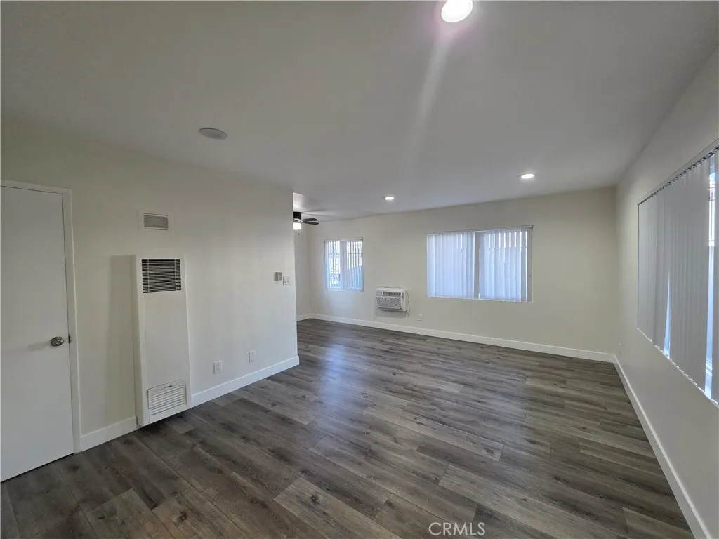 Additional image 15 of 20754 Hartland St Unit 1, Winnetka, CA 91306