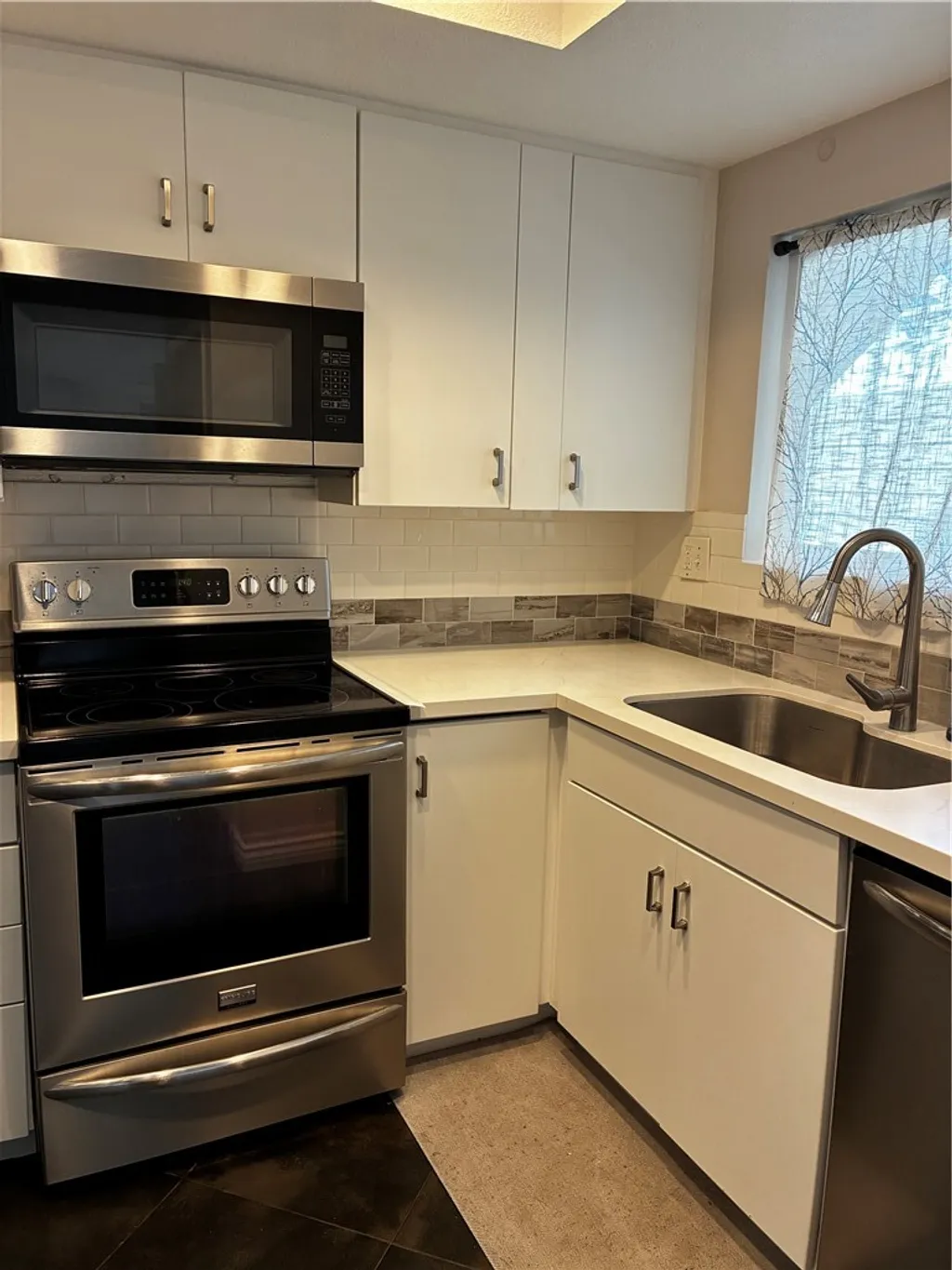 Additional image 4 of 4 Pineoak, Aliso Viejo, CA 92656