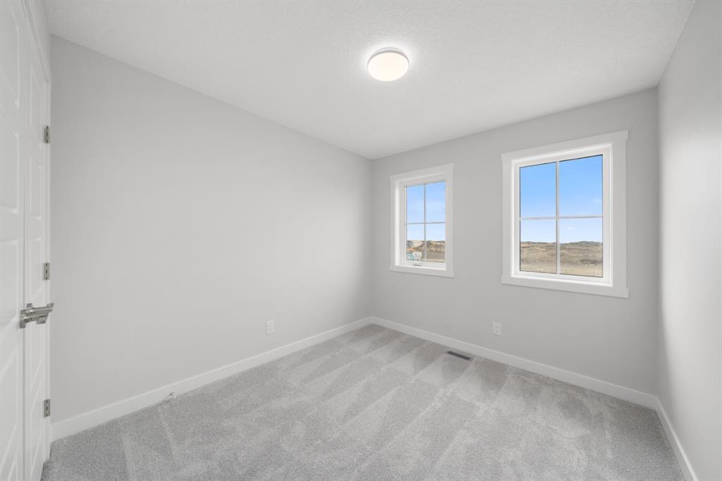 Additional image 5 of 37 Sora Gate SE