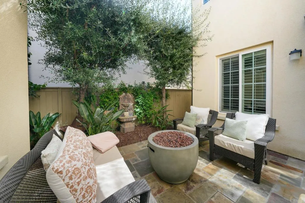 Additional image 10 of 15586 New Park Ter, San Diego, CA 92127