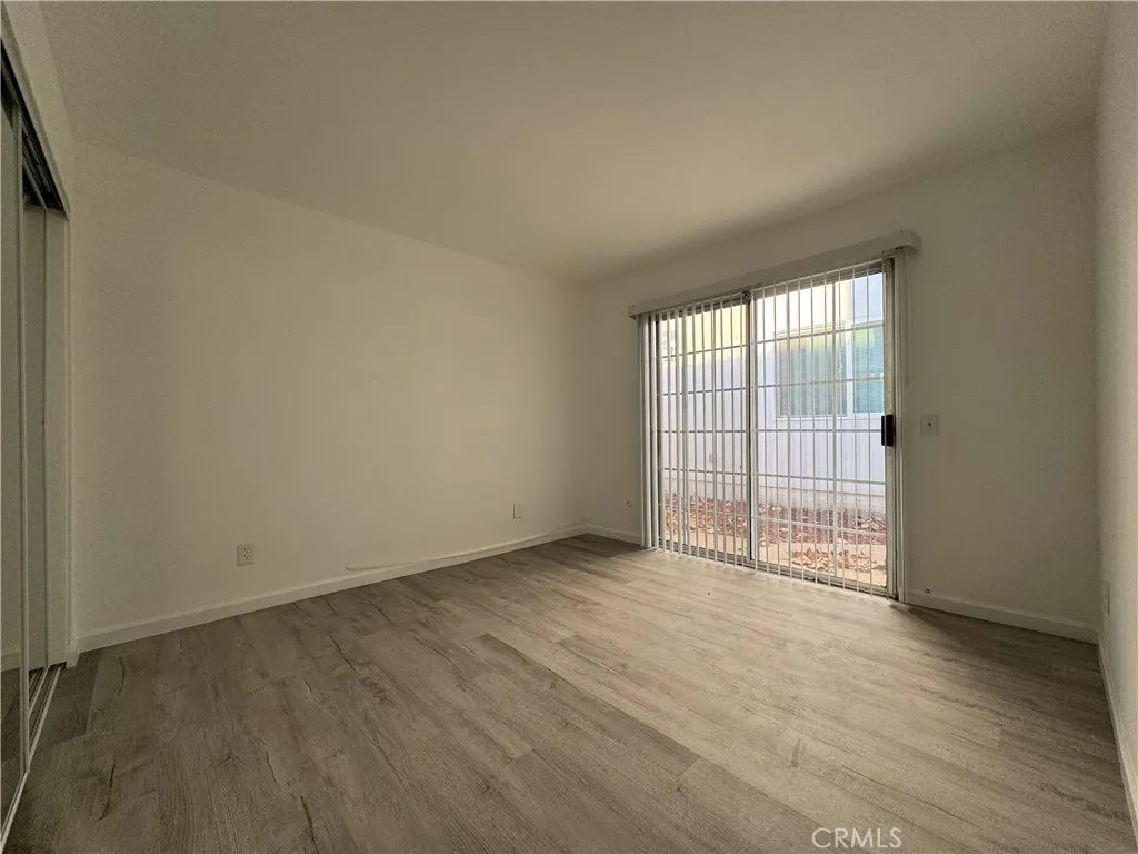 Additional image 16 of 19351 Strathern St, Reseda, CA 91335