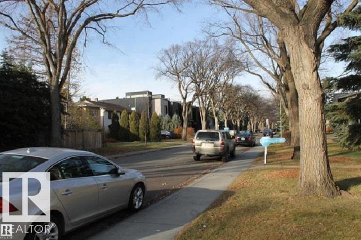 Additional image 5 of 8931 117 Street NW, Edmonton, AB, T6G1R8