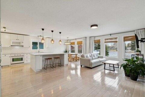 Additional image 7 of 44 Shawcliffe Bay SW, Calgary, AB, T2Y1H1