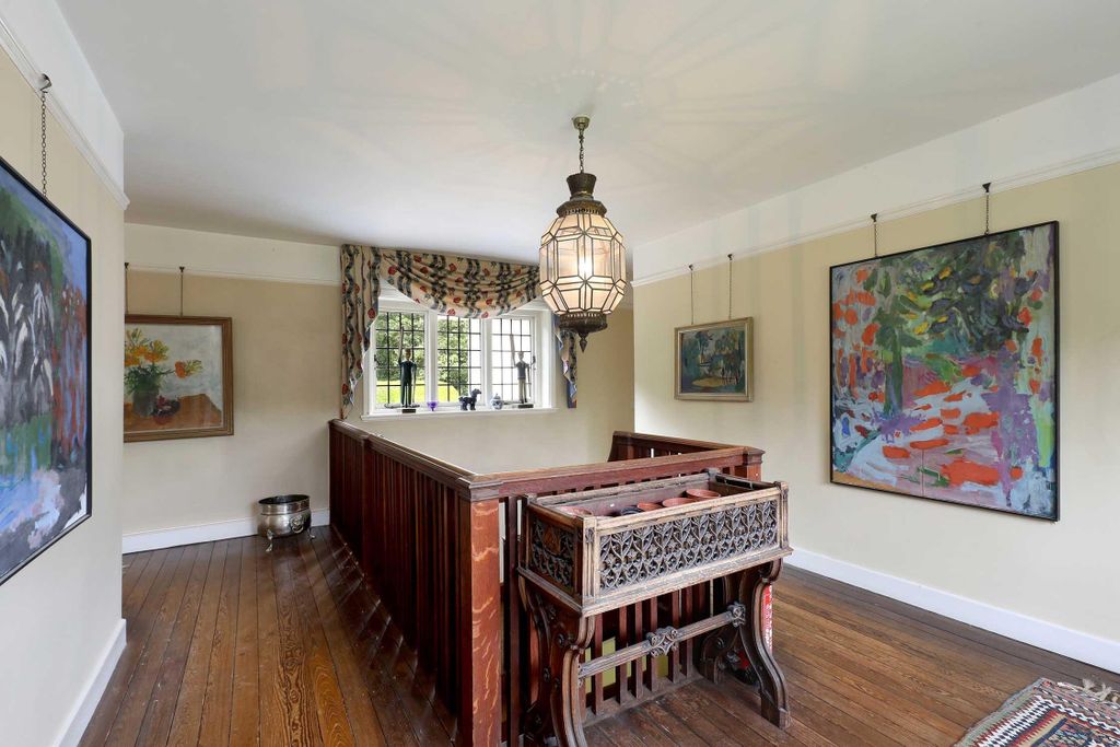 Additional image 13 of 6 bed detached house for saleColmore Lane, Kingwood, Henley-On-Thames, Oxfordshire RG9