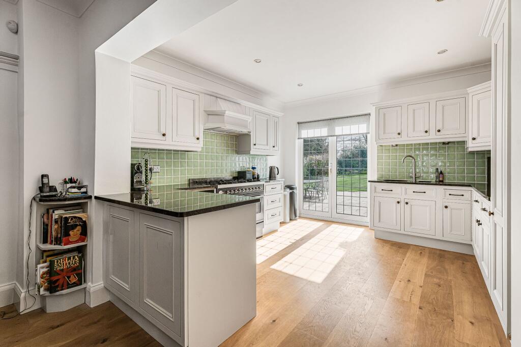 Additional image 6 of Georges Wood Road, Brookmans Park, AL9