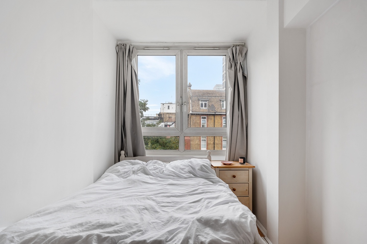 Additional image 3 of 3 Bed Flat, Saint Lukes Estate, EC1V, N1 7GU