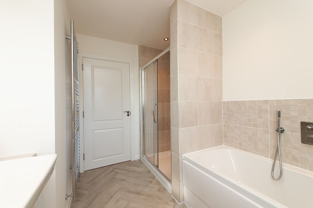 Additional image 28 of 5 bed detached house for sale33 Lochside Avenue, Bishopton PA7
