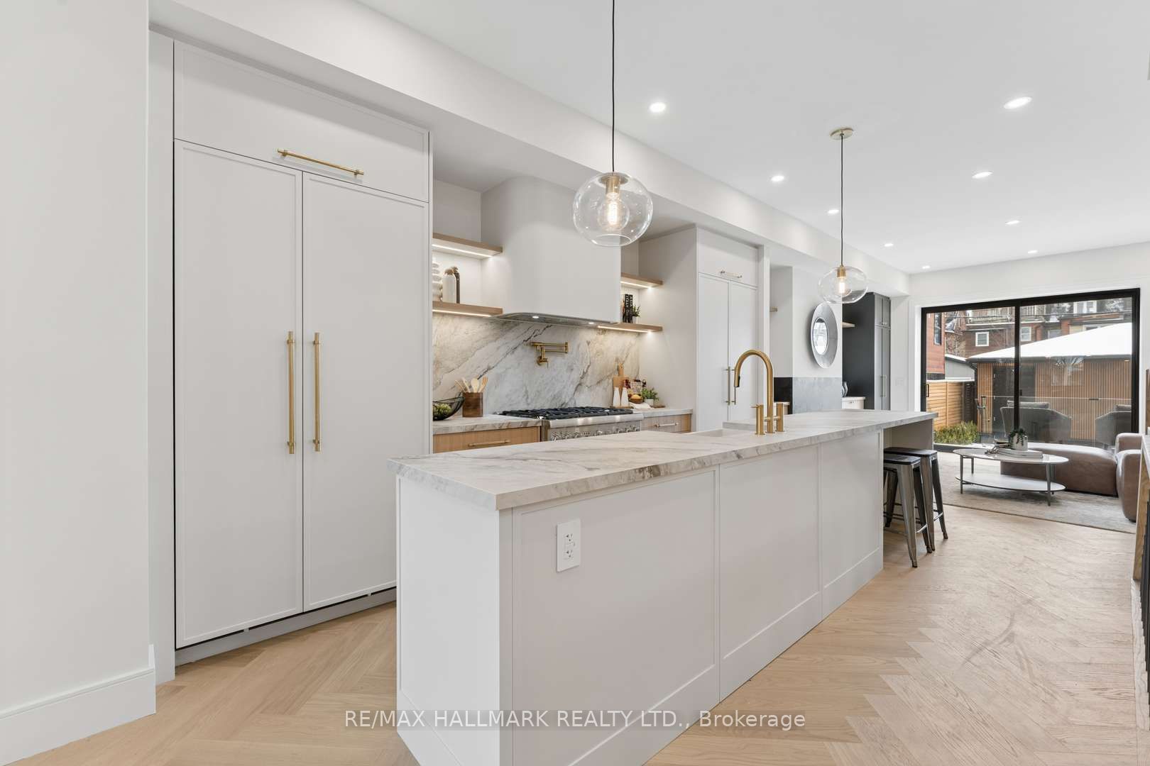 Additional image 5 of 73A Garden Avenue, Toronto, ON, M6R 1H8