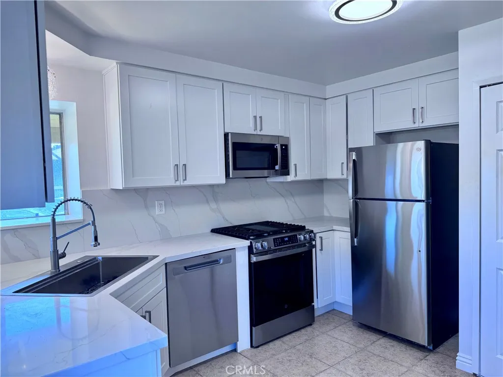 Additional image 29 of 1677 W Cindy Ln Unit A, Anaheim, CA 92802