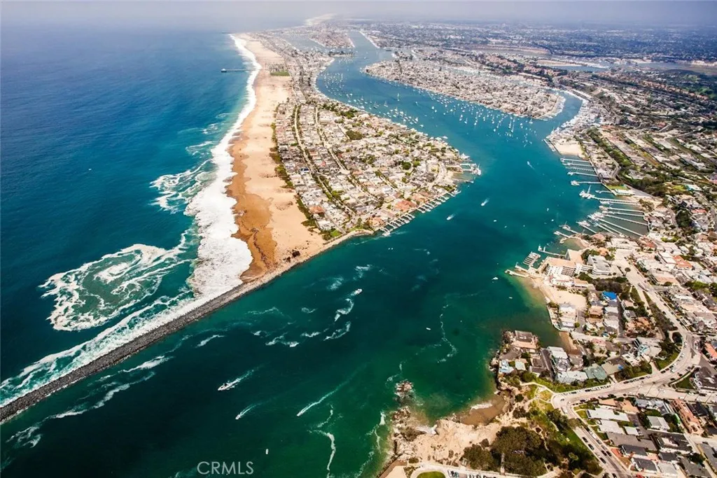 Additional image 12 of 1720 W Oceanfront Unit B, Newport Beach, CA 92663