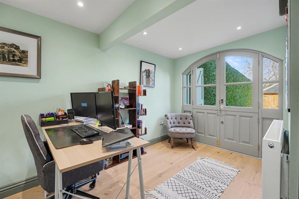 Additional image 14 of 6 bed detached house for saleCourt House, 4 Court Close, Creaton, Northampton NN6