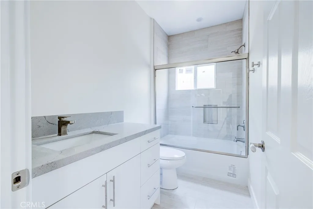 Additional image 44 of 2947 West Blvd Unit 1, Los Angeles, CA 90016