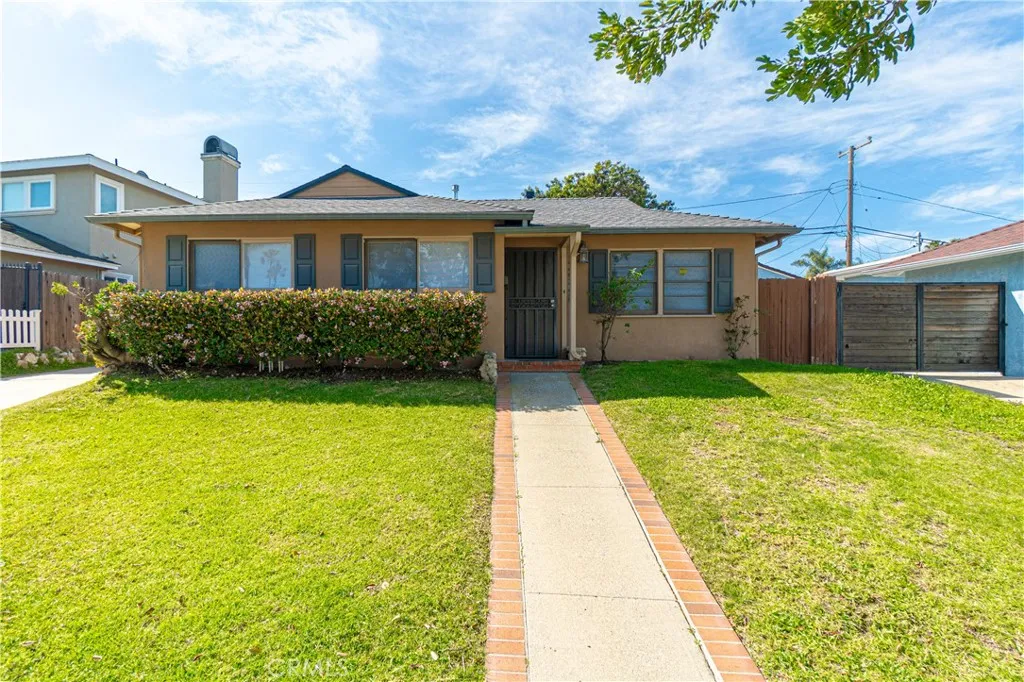 2928 Dalemead St, Torrance, CA 90505