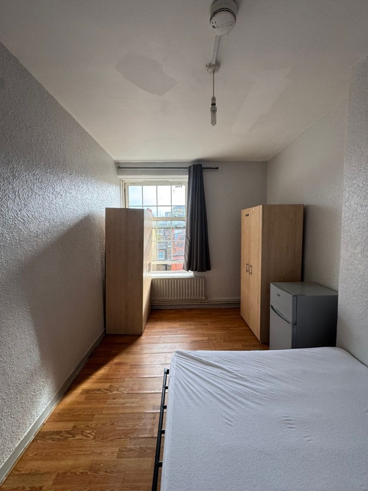 Additional image 2 of Room in a Shared Flat, Chicksand House, E1, E1 5LH