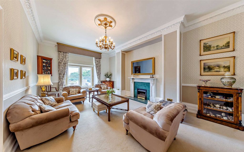 Additional image 33 of 8 bed detached house for saleOakhurst Road, Oswestry, Shropshire SY10