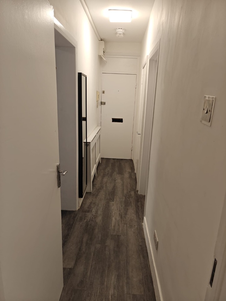 Additional image 6 of 2 Bed Flat, Victoria Chambers, EC2A, N1 7GU