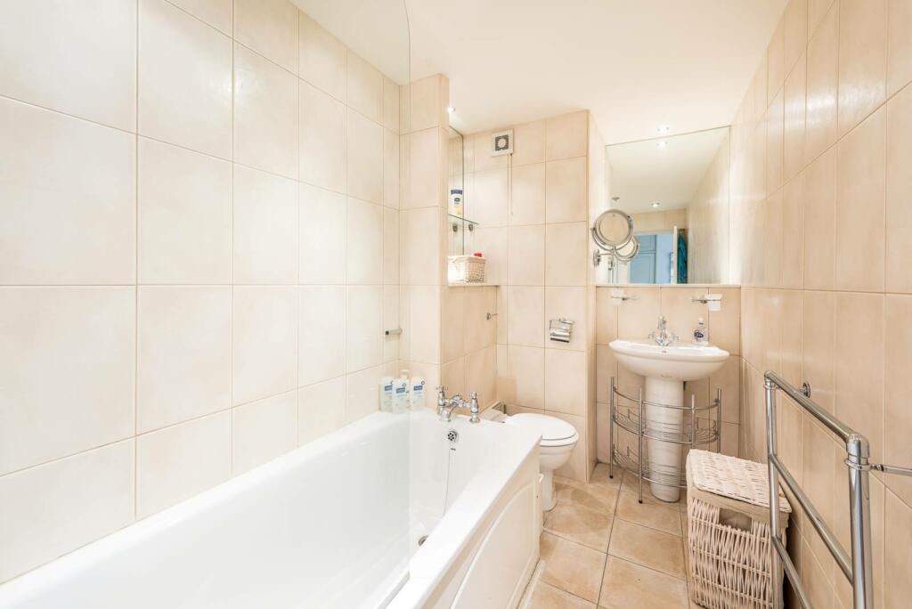 Additional image 5 of 1 Bed Flat, Daska House, SW3, N1 7GU
