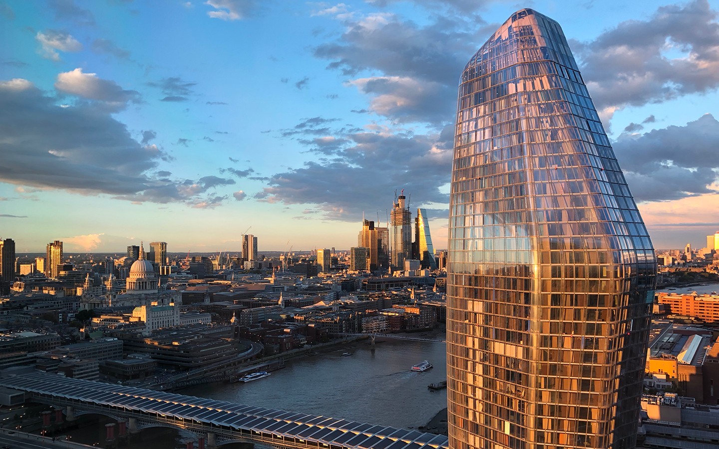 1 Bed Flat, Blackfriars Road, SE1, N1 7GU