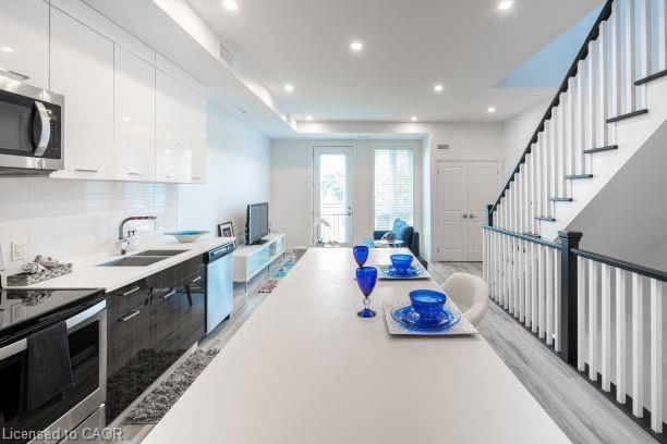 Additional image 2 of 304-55 Wood Street, Kitchener, ON, N2G 0C2