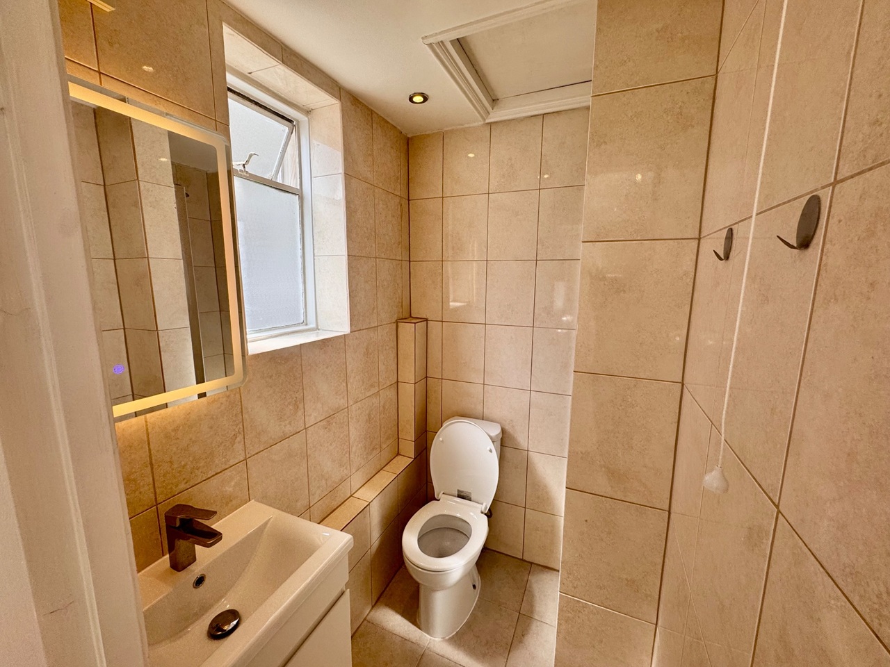 Additional image 7 of Studio Flat, Sussex Gardens, W2, N1 7GU