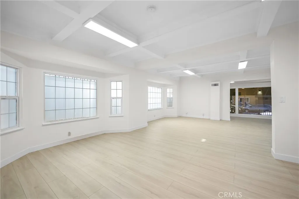 Additional image 8 of 2823 W 8th Street, Los Angeles, CA 90005