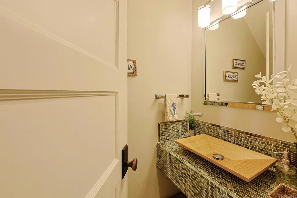 Additional image 27 of 940 J Avenue, Coronado, CA 92118