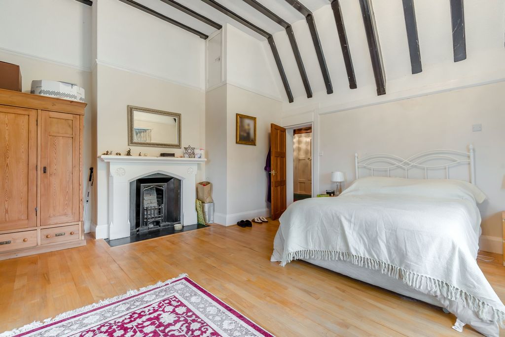 Additional image 15 of 5 bed detached house for saleChurch Road, Caldicot NP26