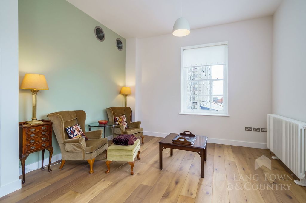 Additional image 6 of 3 bed flat for saleCraigie Drive, Stonehouse, Plymouth PL1