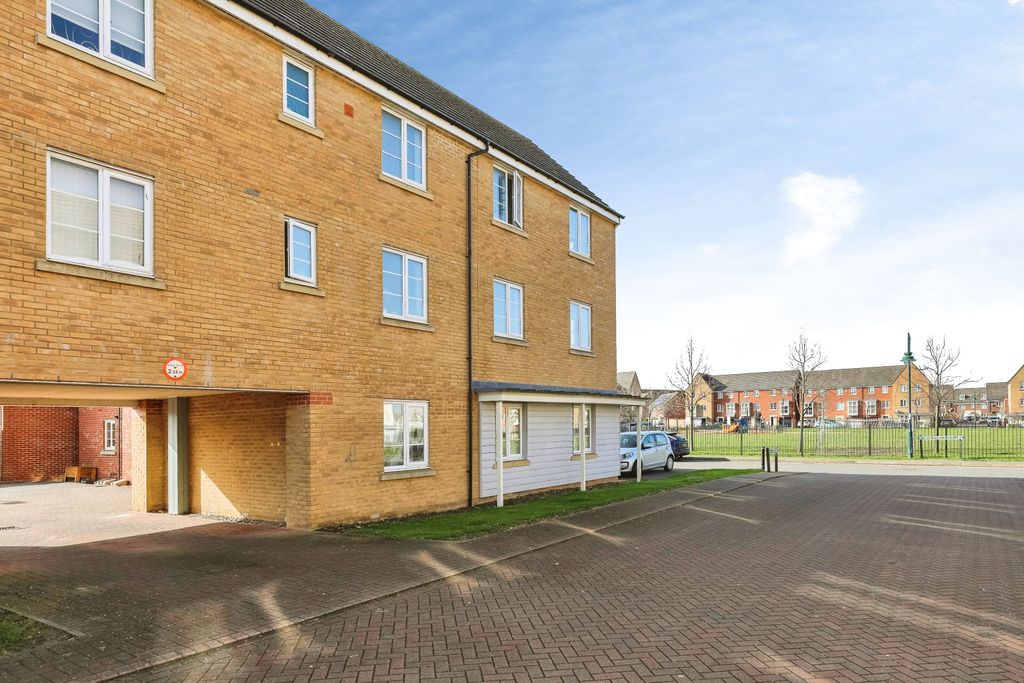 Additional image 13 of 2 bed flat for saleMolyneux Square, Peterborough PE7