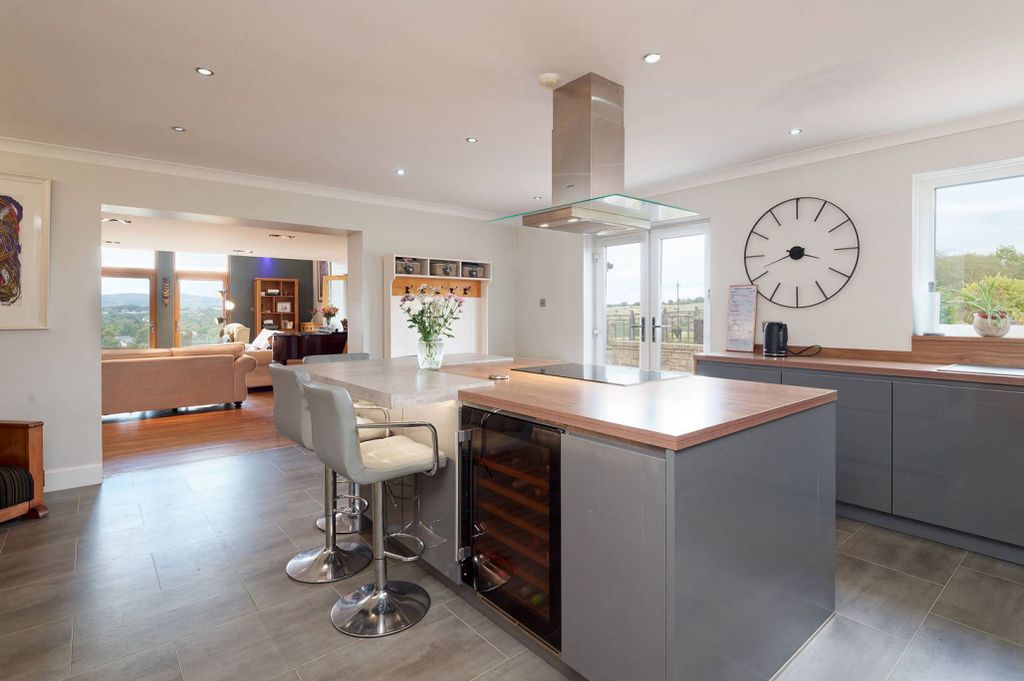 Additional image 12 of 6 bed semi-detached house for saleCoathill Steadings Stirling Road, Cumbernauld, Glasgow G67