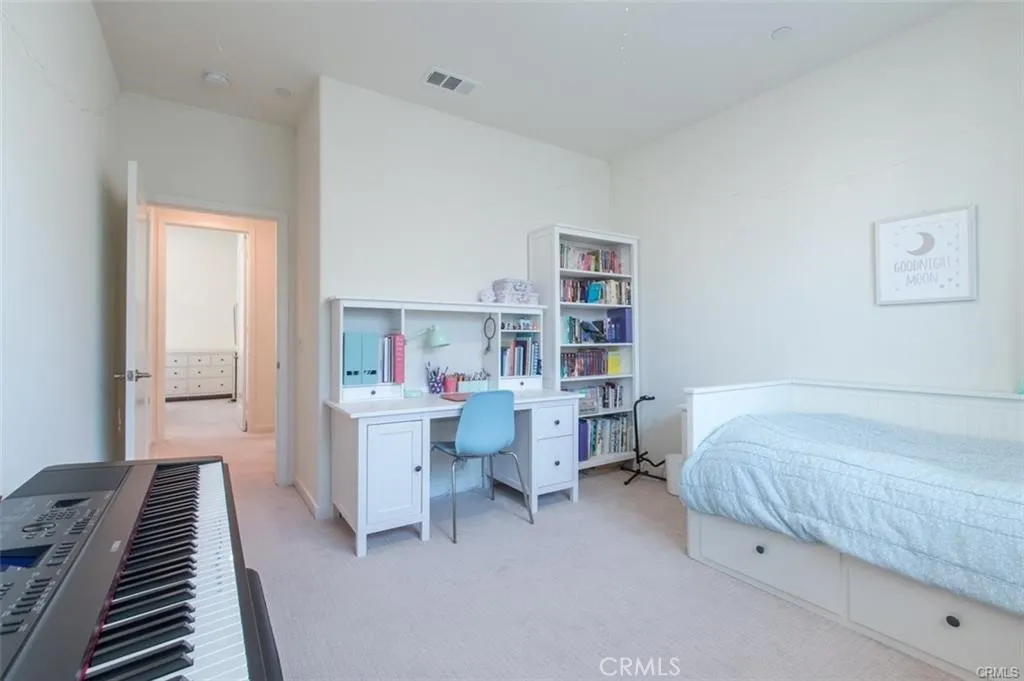 Additional image 24 of 140 Paramount, Irvine, CA 92618