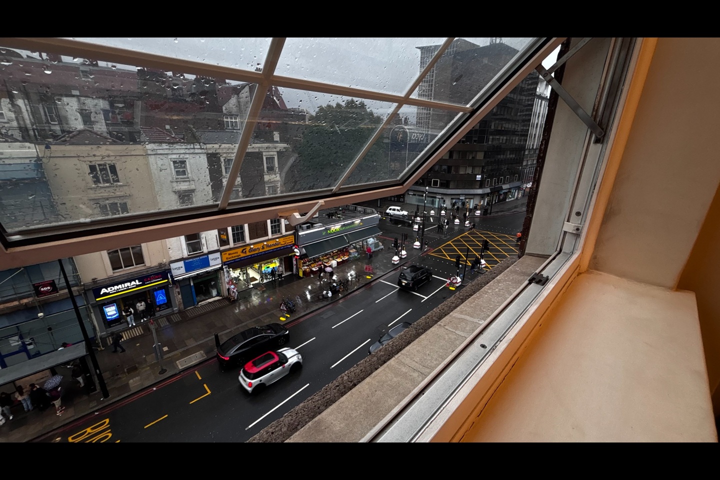 Additional image 5 of 1 Bed Flat, Cambridge Court, W2, N1 7GU