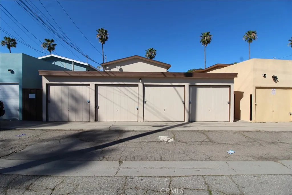 Additional image 25 of 1010 E 32nd St Unit B, Signal Hill, CA 90755