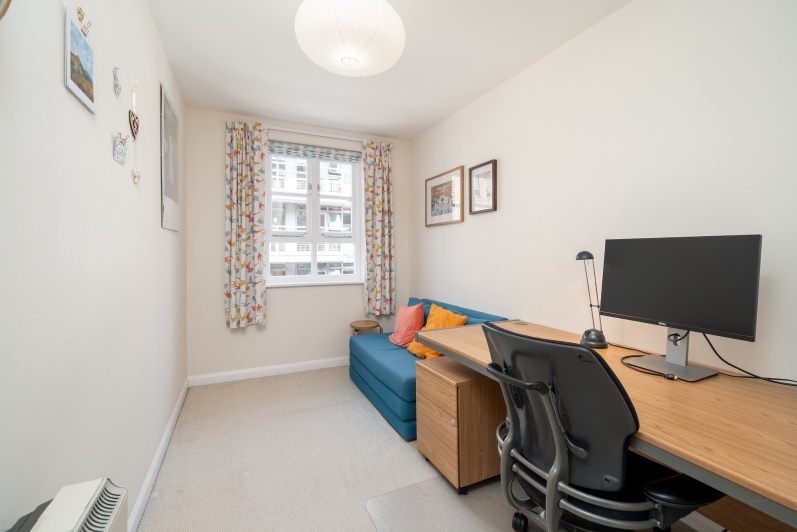 Additional image 5 of 2 Bed Flat, Thames Heights, SE1, N1 7GU