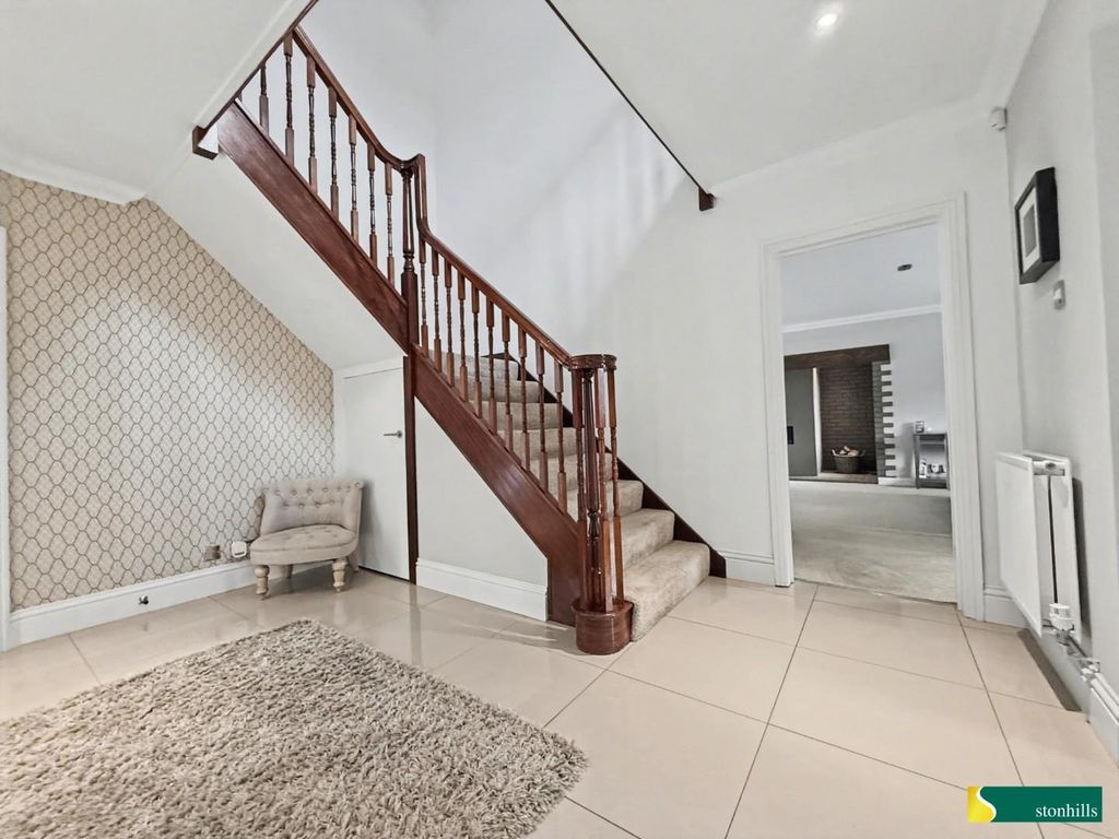 Additional image 18 of 6 bed detached house for saleShoal Creek, Collingtree Park, Northampton NN4