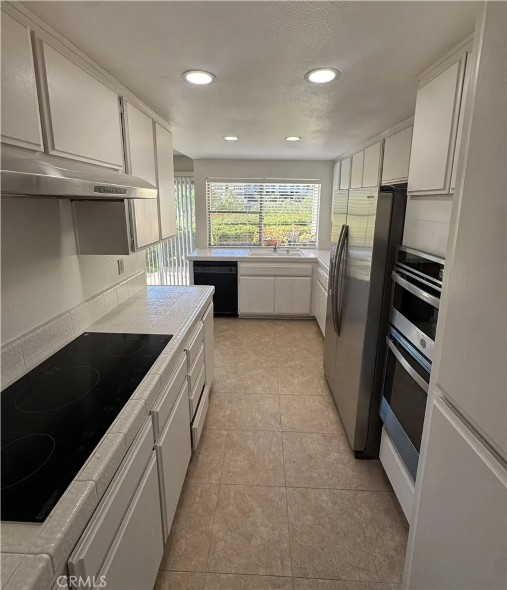 Additional image 7 of 9 Hilltop Cir, Rancho Palos Verdes, CA 90275