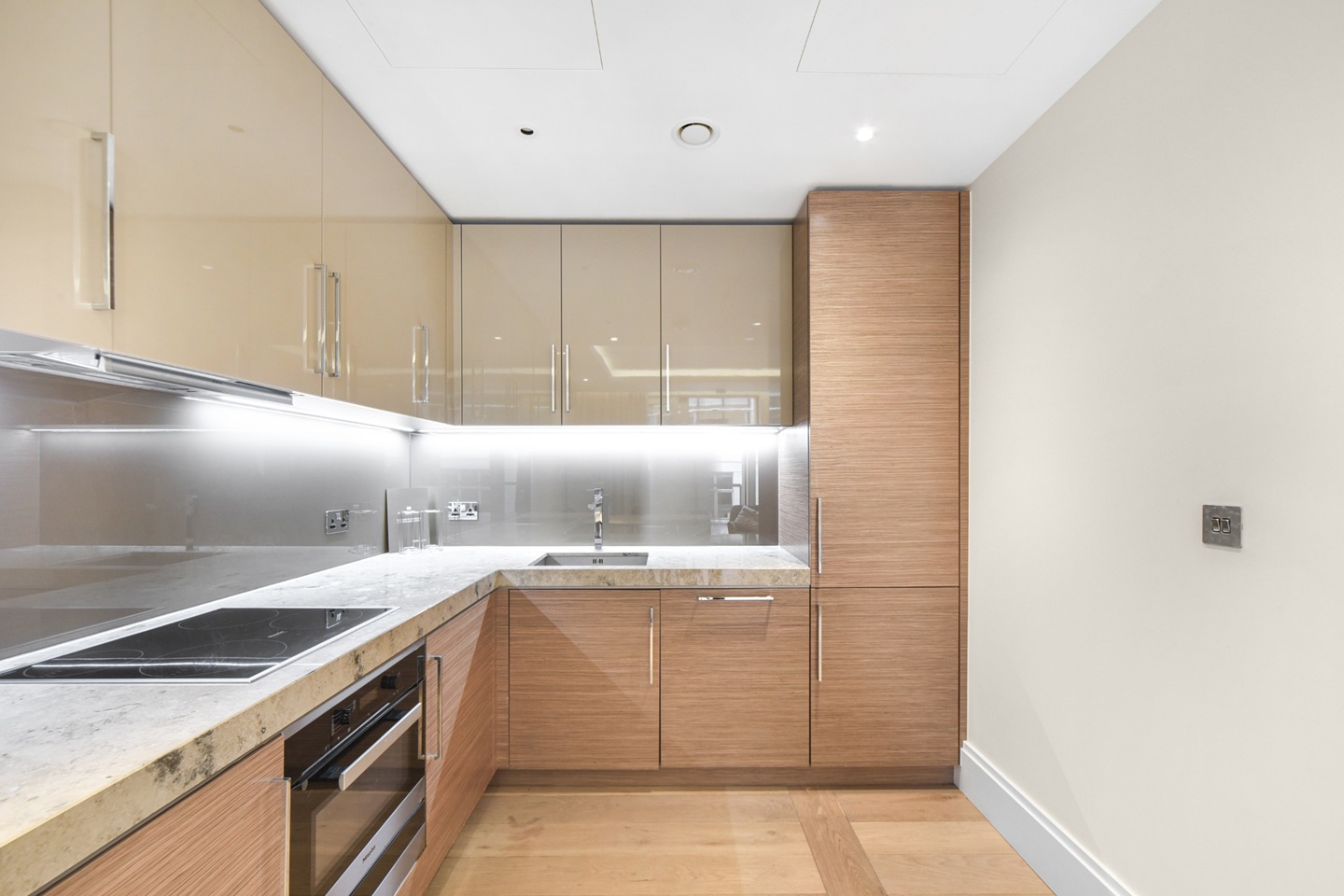 Additional image 4 of 1 Bed Flat, Milford House, WC2R, WC2R 1AB