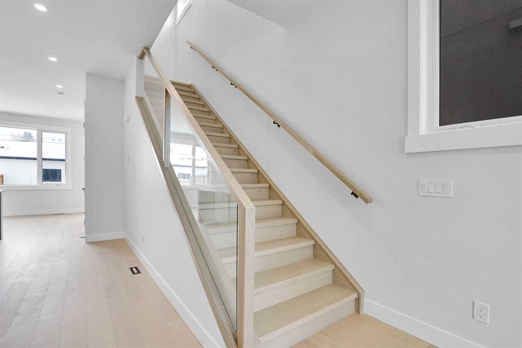 Additional image 6 of 2823 29 Street SW, Calgary, AB, T3E2K7