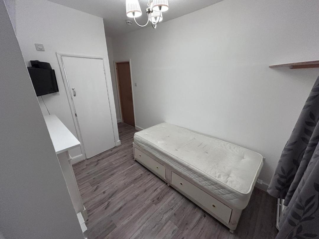 Additional image 35 of Room in a Shared House, Pimlico/Victoria, SW1V, N1 7GU