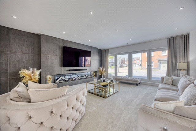 Additional image 5 of 6 bed detached house for saleThurso Crescent, Bishopton, Renfrewshire PA7
