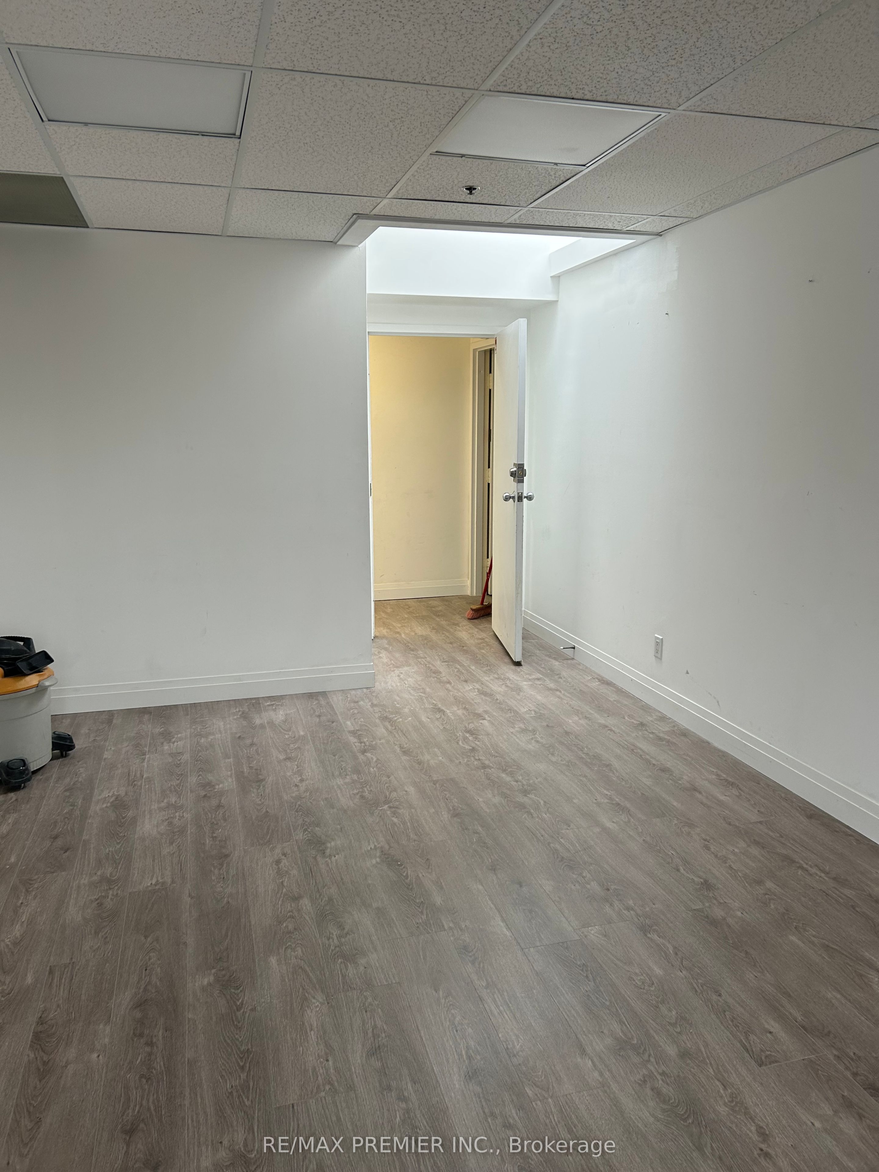 Additional image 4 of Unit 8 Offic-136 Winges Road, Vaughan, ON, L4L 6C3