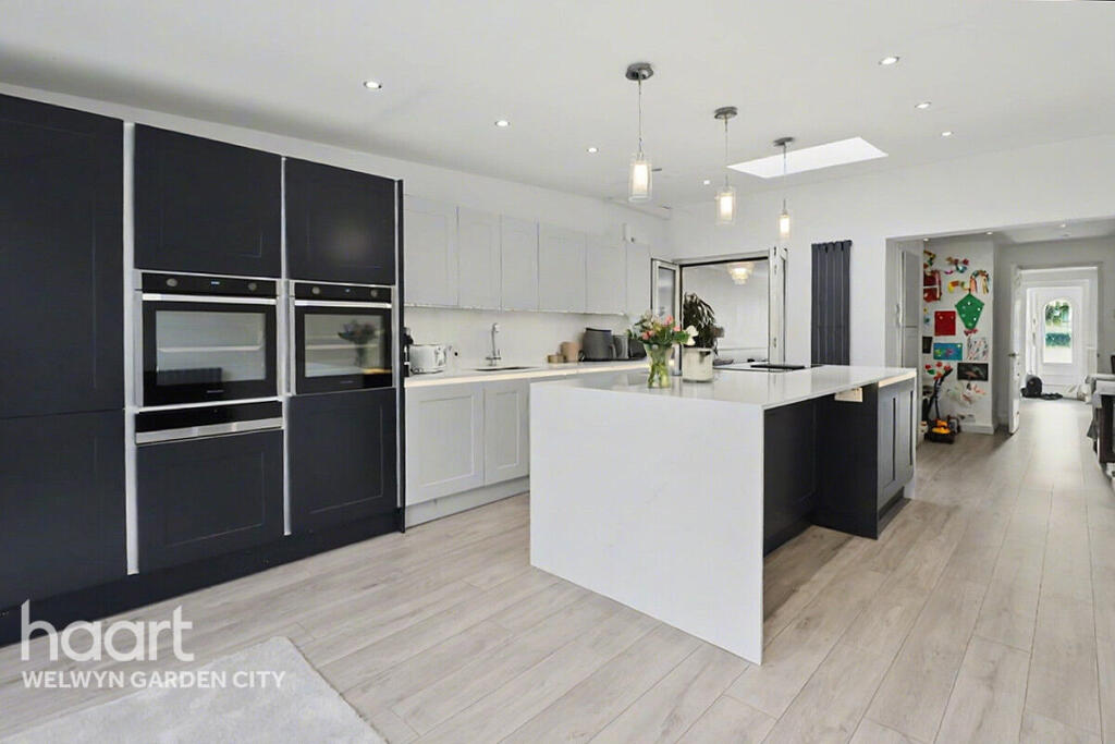 Additional image 6 of Gorse Close, Hatfield